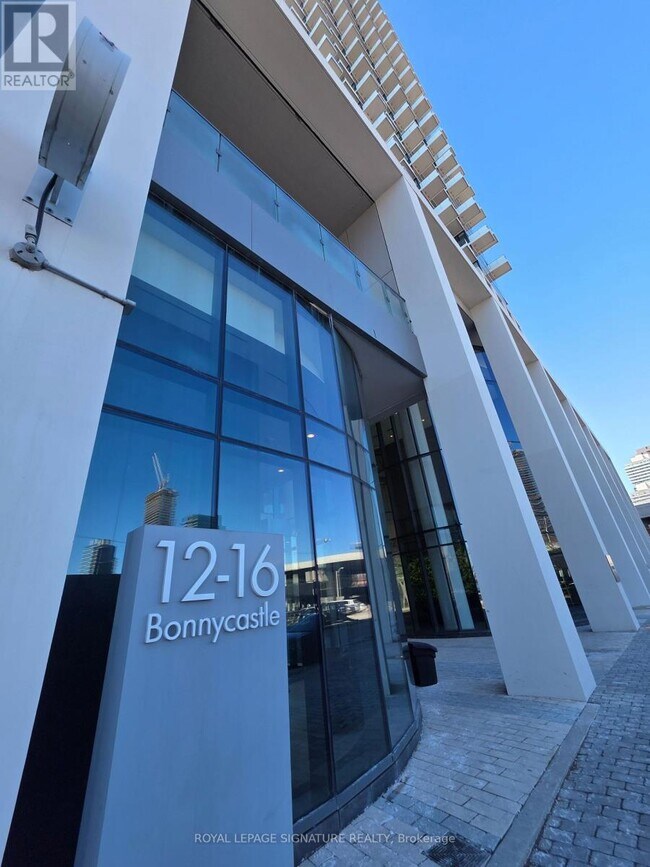 Photo - 12 Bonnycastle St Unité 724