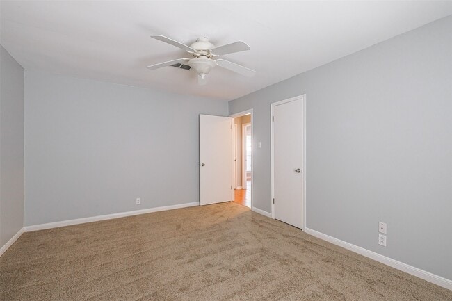 Building Photo - 12919 Westella Dr