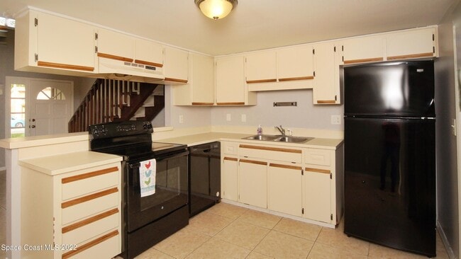 Photo - 2453 Kathi Kim St