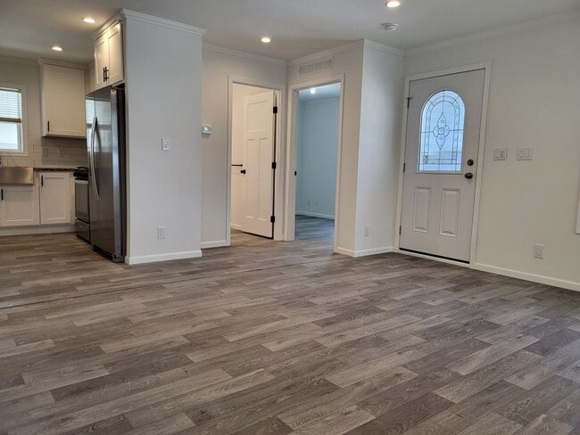 1143 Bayside Rd