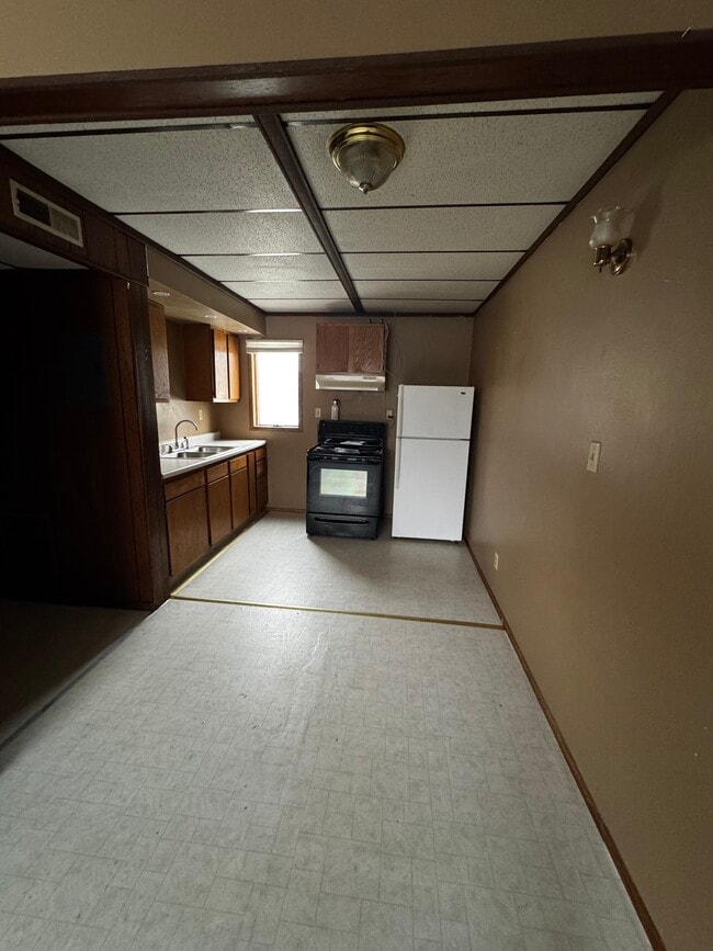 Photo - SR 15 Unit 1