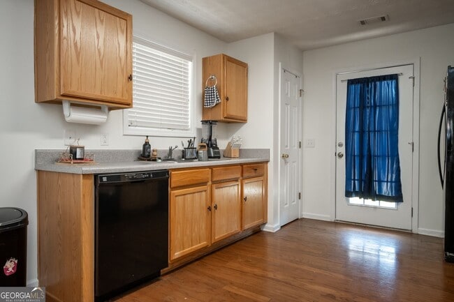 Photo - 213 Sidney Lanier Ave