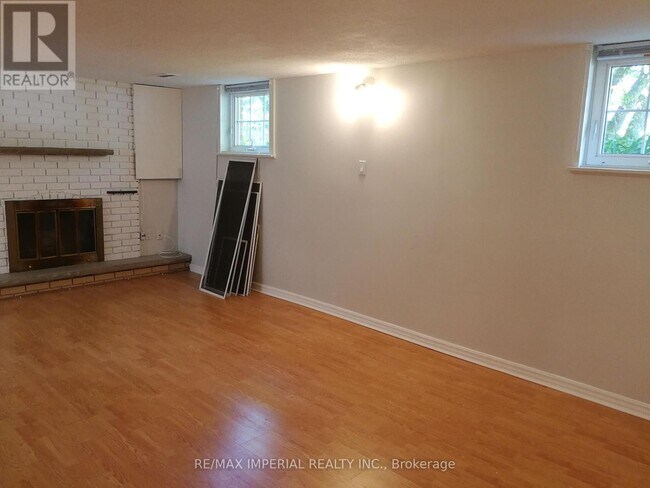 Photo - 22 Miller Rd