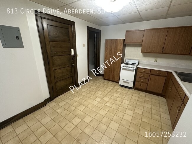 Building Photo - 19 7th Ave SE Unit 304