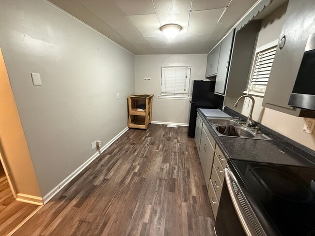 Photo - 861 N 11th St Unit 1