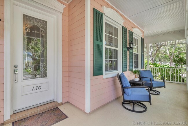 Photo - 130 Poinciana Dr