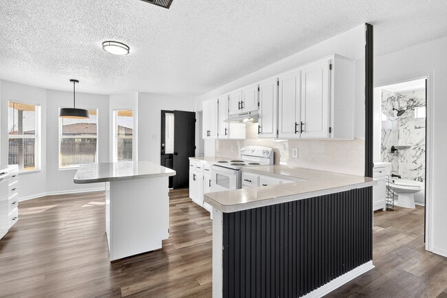 Photo - 4408 Janelle Dr