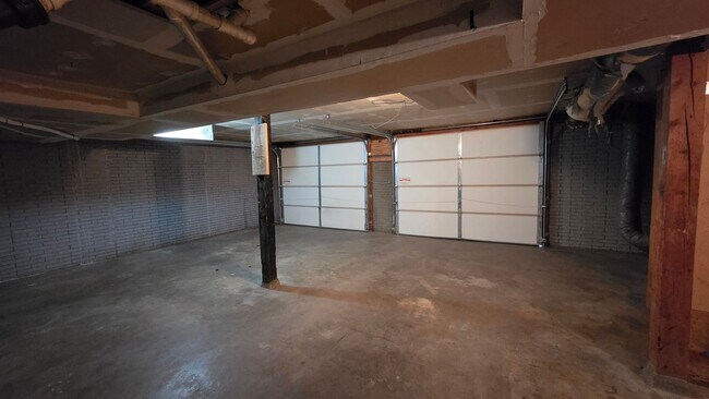 Photo - 816/818 Whitaker Dr Unit 818