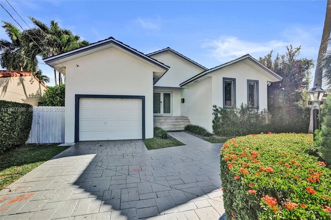 Photo - 9181 Byron Ave