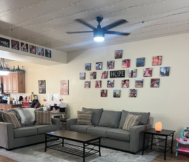 Photo - 490 E 700 S Unidad 520