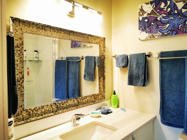 Photo - 10016 Third St
