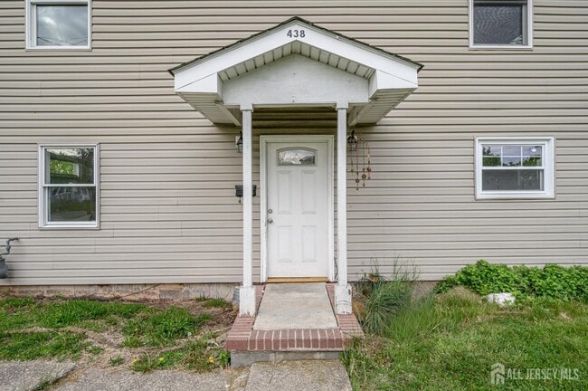 Photo - 438 Belgrade St
