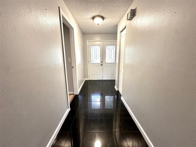 Photo - 1119 Breeze Dr