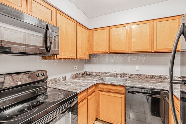 Photo - 1366 Garfield St Unidad 505