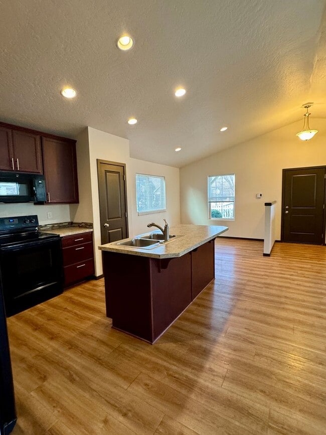 Photo - 2-Bed Home with Bonus Room & Large 2-Car Garage in Coeur d’Alene