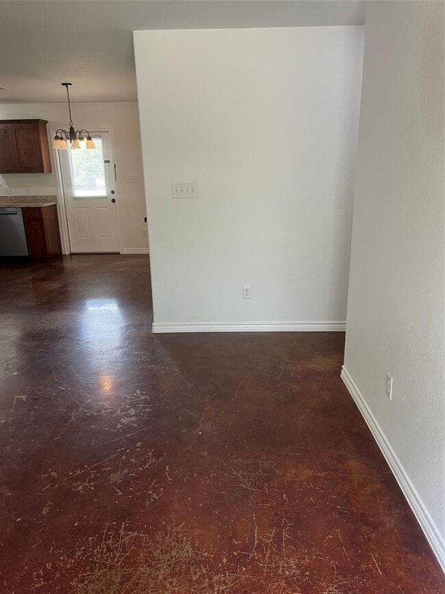 Photo - 719 Co Rd 304