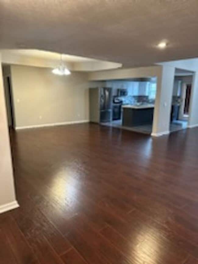 Photo - 3 Bedroom Luxury Home