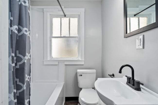 Photo - 3407 Gass Ave Unit 1