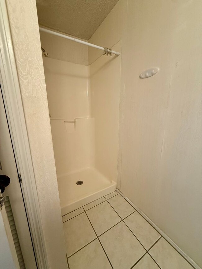 Photo - New Listing!