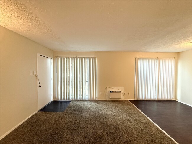 Photo - 3629 N MacGregor Way Unit 3