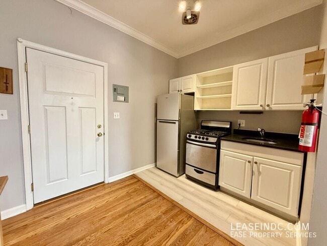 Photo - 1300 Massachusetts Ave NW Unit #207