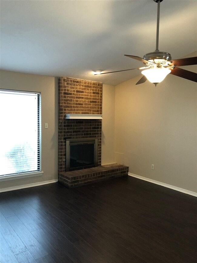 Photo - 1405 SE Hillcrest Ave