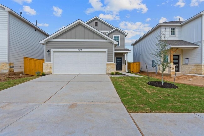 Photo - 7916 Andravida Dr