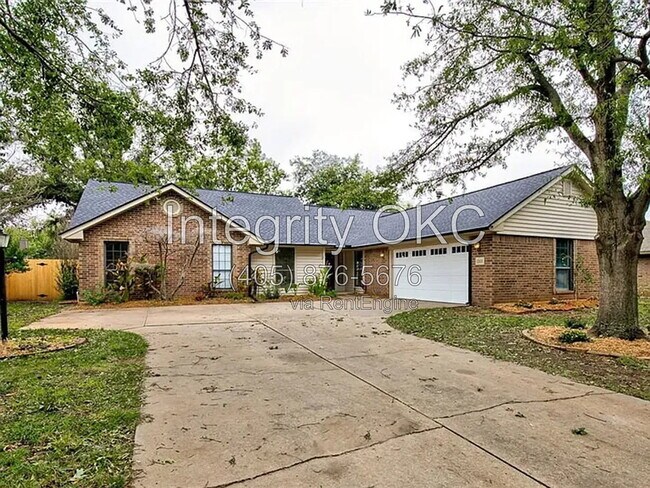 Photo - 1301 Newbury Dr