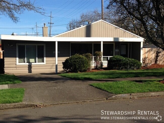 Building Photo - 2895 Mill St Rental