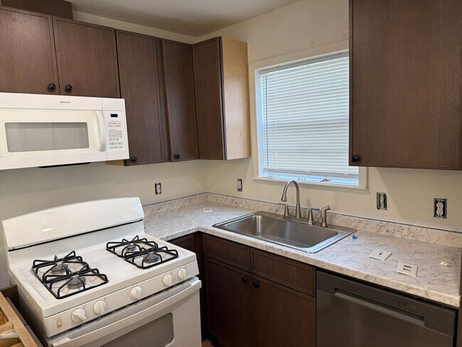 Photo - 1807 W 58th St Unit 1809 W. 58th St, Tulsa OK 74107