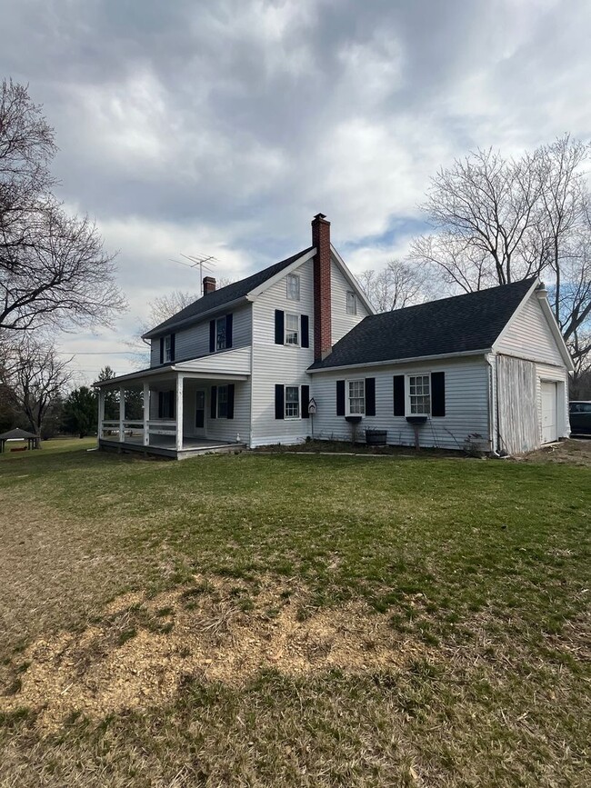 Single Family Home beside the Golf Course - Single Family Home beside the Golf Course