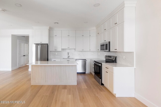 9 Wharf Ave Unit 2
