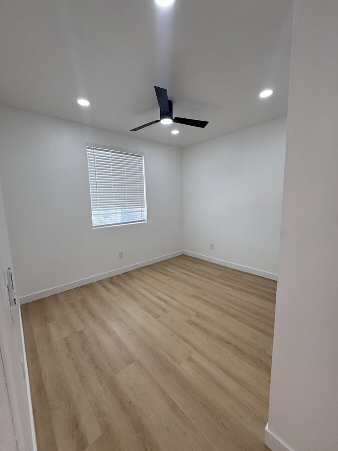 Photo - 9608 N 11th Ave