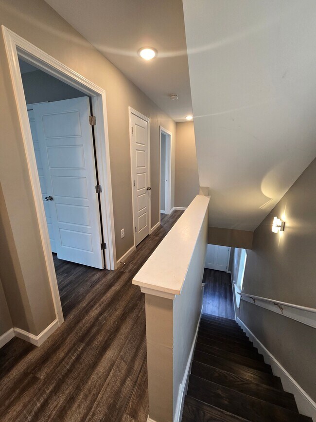 Stairway to Bedrooms