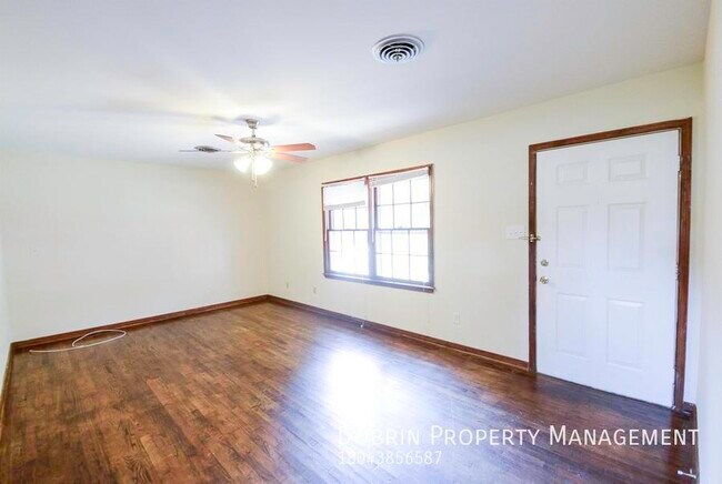 Photo - 1601 Claiborne St