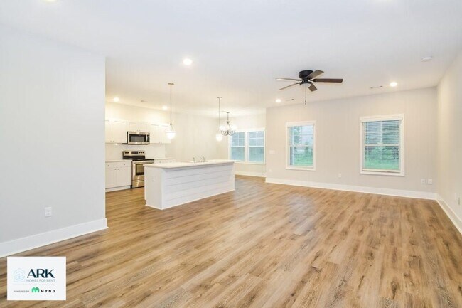 1027 Autumns Wood Cir E