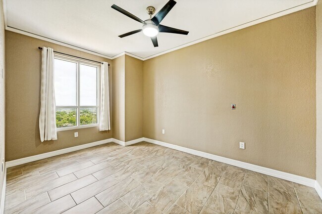Photo - One Bedroom Condo at The Towers