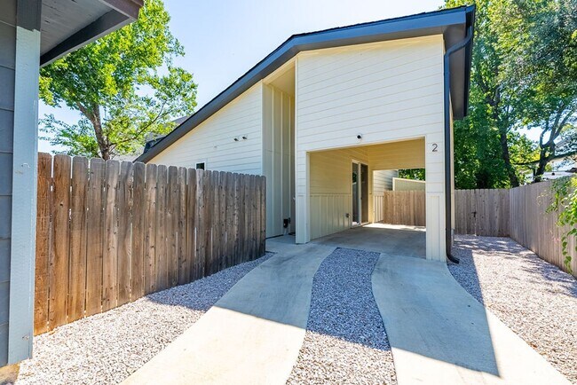 Photo - Discover Your Dream Home: Elegance, Comfort, and Modern Living All in One Stunning Package!