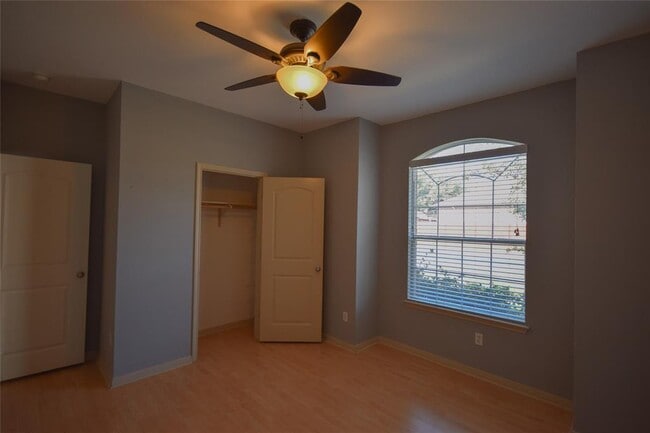 Photo - 2993 Freemont St