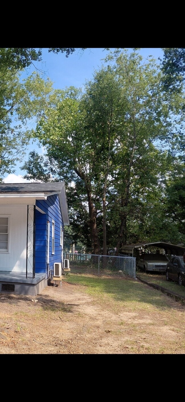 Photo - 916 Northside Dr