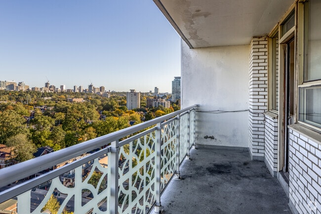 1 chambre, 1 salle de bain - 529 pi2 - Balcon - 100 Spadina Road