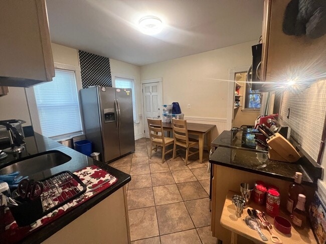 Photo - 85 Draper St Unit #1