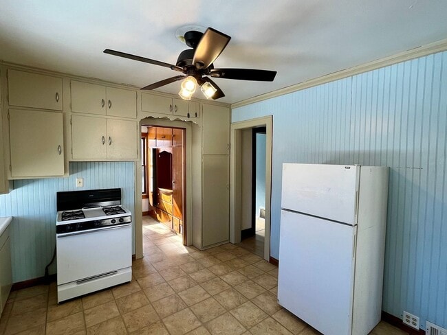 Photo - 733 S 6th Ave Unit Lower