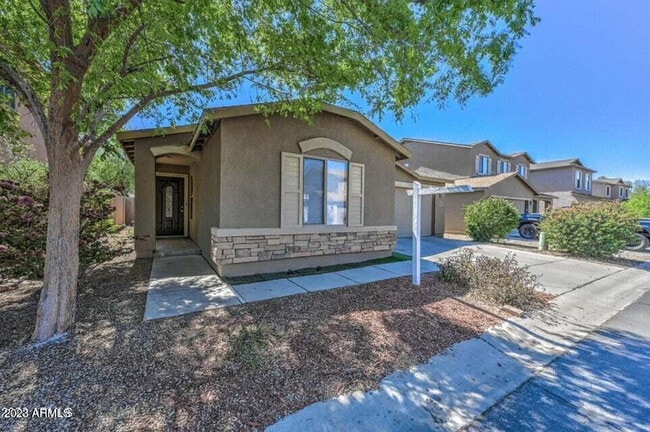 Photo - 2477 E Meadow Land Dr
