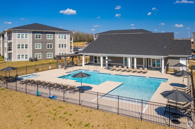 Resort Style Pool