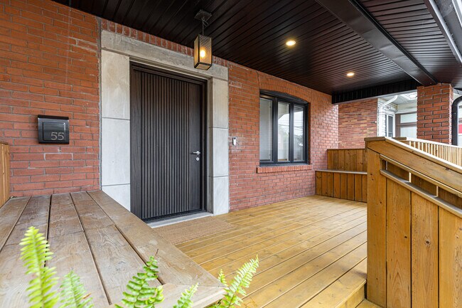 Photo - 55 Mimico Ave