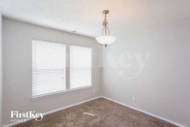 Photo - 10023 Sapphire Berry Ln