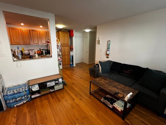 Photo - 15 Euston Rd Unit 8
