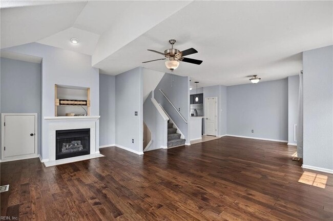 Photo - 4823 Lake Dr Unit X5553