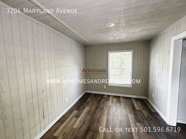 Photo - 3204 Maryland Ave